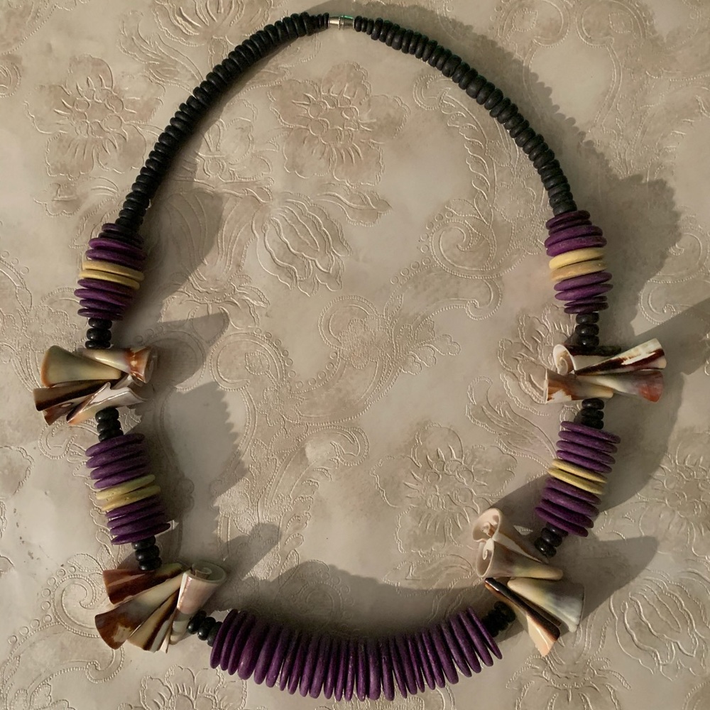 Shell Necklace Purple Yellow